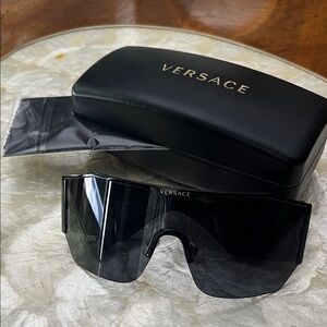 Versace VE2220 sunglasses